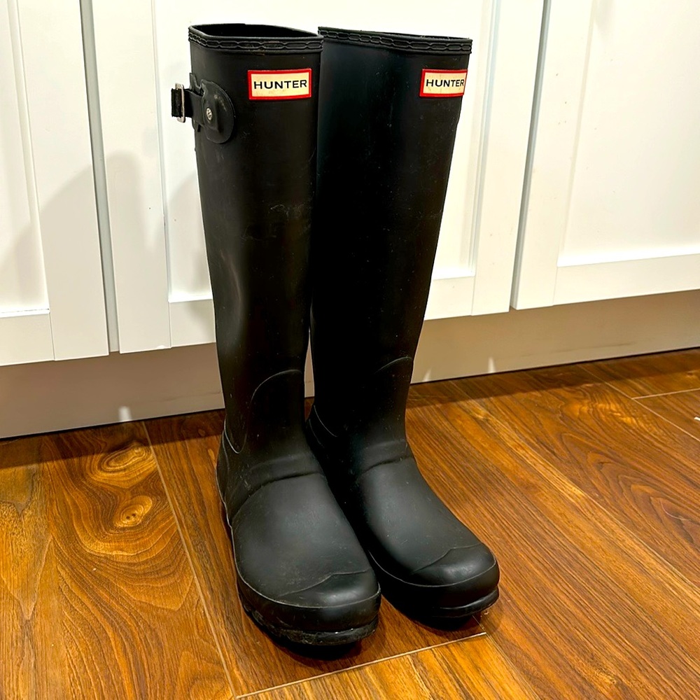 Size 8 hunter boots
